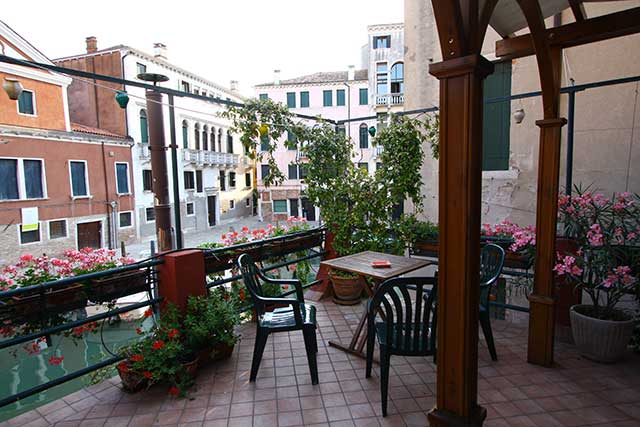 hotel dalla mora terrazzo